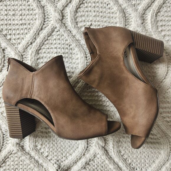Shoes - a.n.a. Beige Open Toe Theo Booties Size 6.5